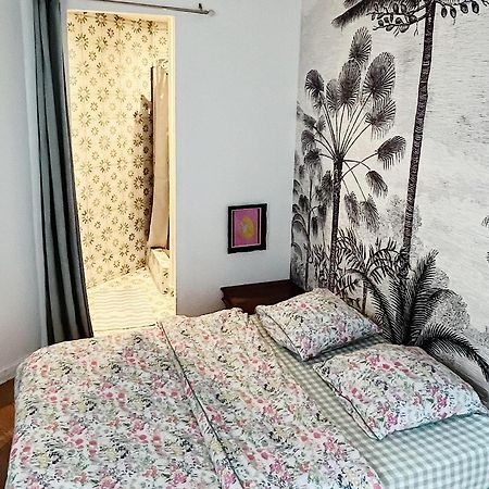Chambre Confortable Chez Particulier Avec Salle De Bain Privee ナント エクステリア 写真